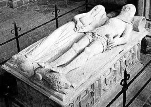The tomb of the Earl and Countess of Arundel in Chichester Cathedral (photo via E-Verse Radio)